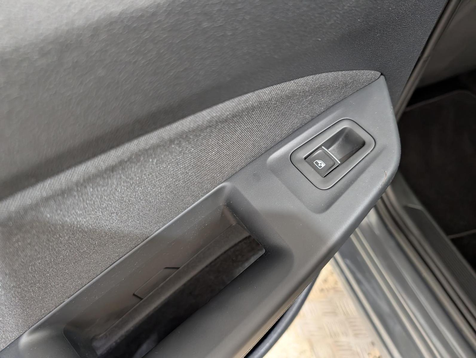 Volkswagen Golf 1.5 TSI Active AHZV ACC 5 J.Garantie, миниатюра 12