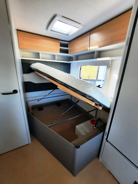 Fahrzeugabbildung Bürstner B66 465 TS Verfüg./Sparen Sie 3.170,- €