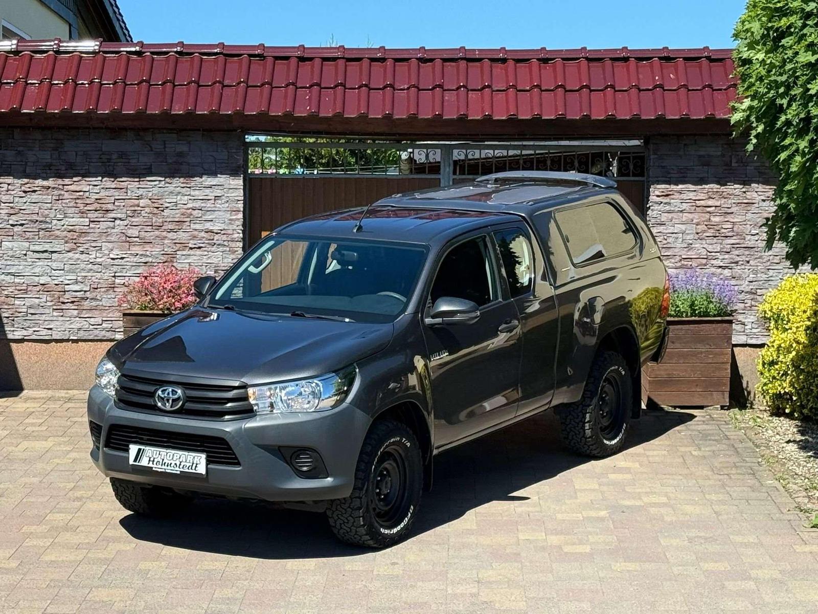 Toyota Hilux Extra Cab Duty 4x4*MwSt*2.Hand*Scheckheft*