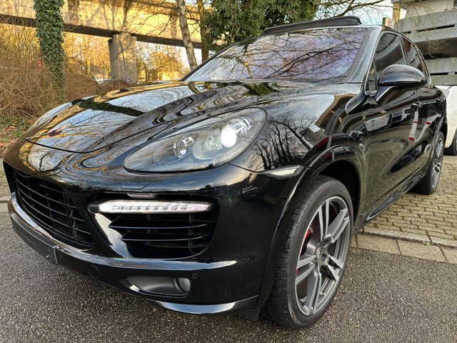 Porsche Cayenne Turbo