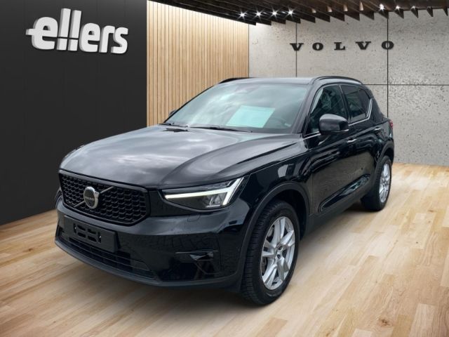 Volvo XC40 B4 Benzin Plus Dark Abstandstempomat, Pilot