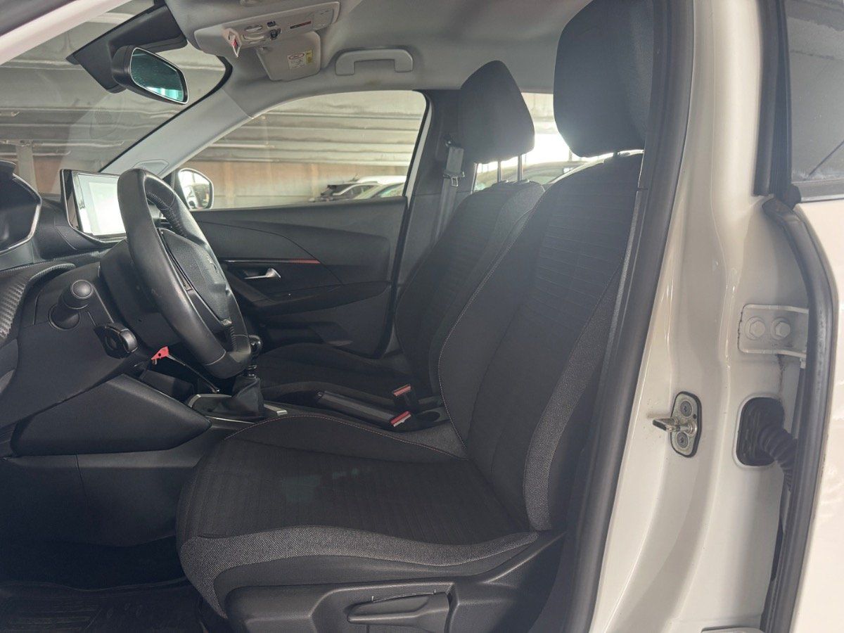 Peugeot 2008 - Bild 10