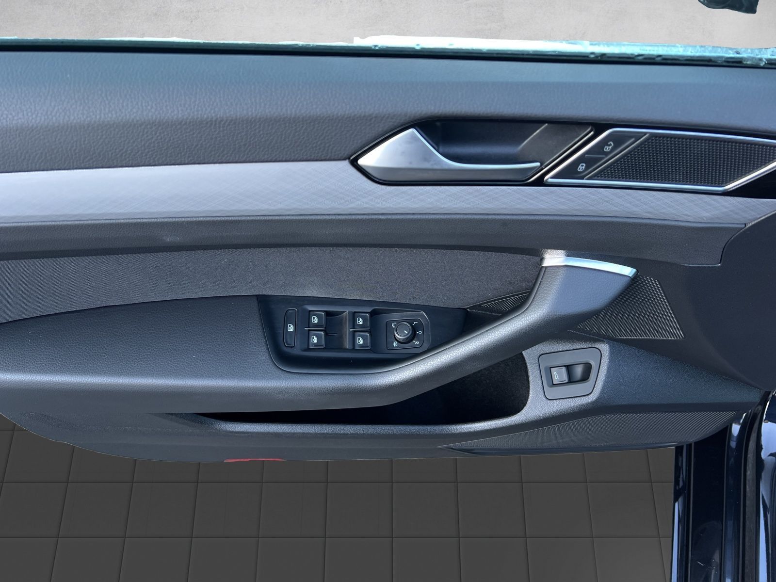 Passat Variant Business 2.0 TDI DSG Navi*ACC*IQ.