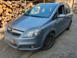 Opel opel zafira b 1.9 cdti - Opel Zafira mit Diesel-Antrieb: Kombi, 1.9