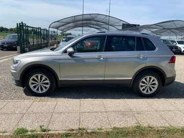 Volkswagen Tiguan - 8