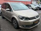 Volkswagen Touran Trendline Klima Pdc  Sitzheizung - VW Touran Gebrauchtwagen in Saarbrücken