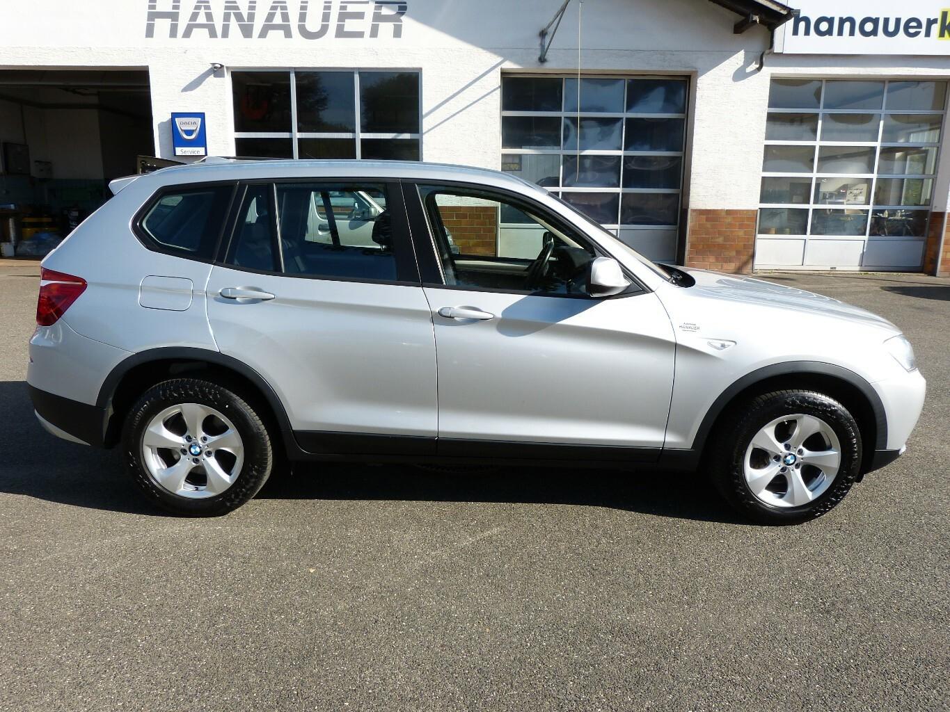 BMW X3 xDrive 20 d [ALLRAD/AUTOMATIK/1. HAND]