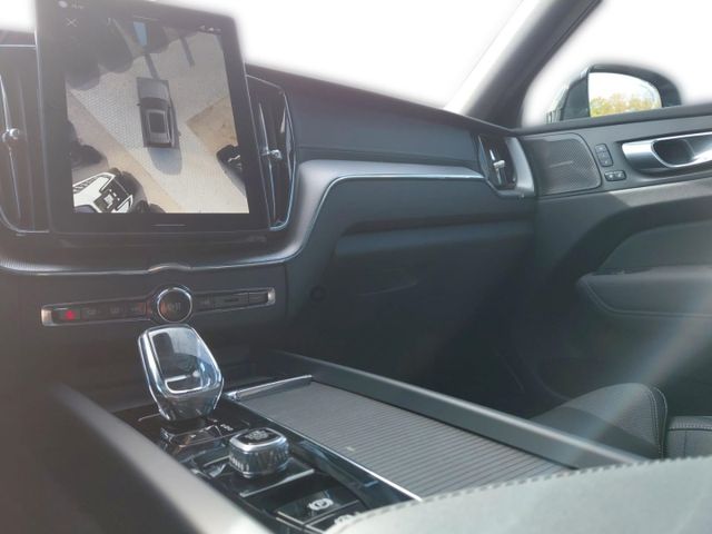 VOLVO XC 60 (Bild 21 von Array)
