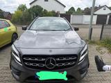 Mercedes-Benz GLA 250 DCT - - Mercedes-Benz GLA 250 aus 2018