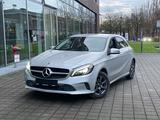 Mercedes-Benz A180d BlueEfficiency SHZ/NAVI/VOLLLEDER/KAMERA - Mercedes-Benz A 180 Gebrauchtwagen in Essen