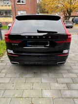 Volvo XC60 D5 AWD R Design-HEADUP-PANO- 360CAM etc - Volvo in Oberhausen