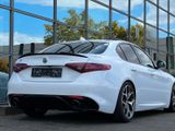 Alfa Romeo Giulia Veloce Q4 Leder Kamera Led Sport - Alfa Romeo Giulia aus 2018