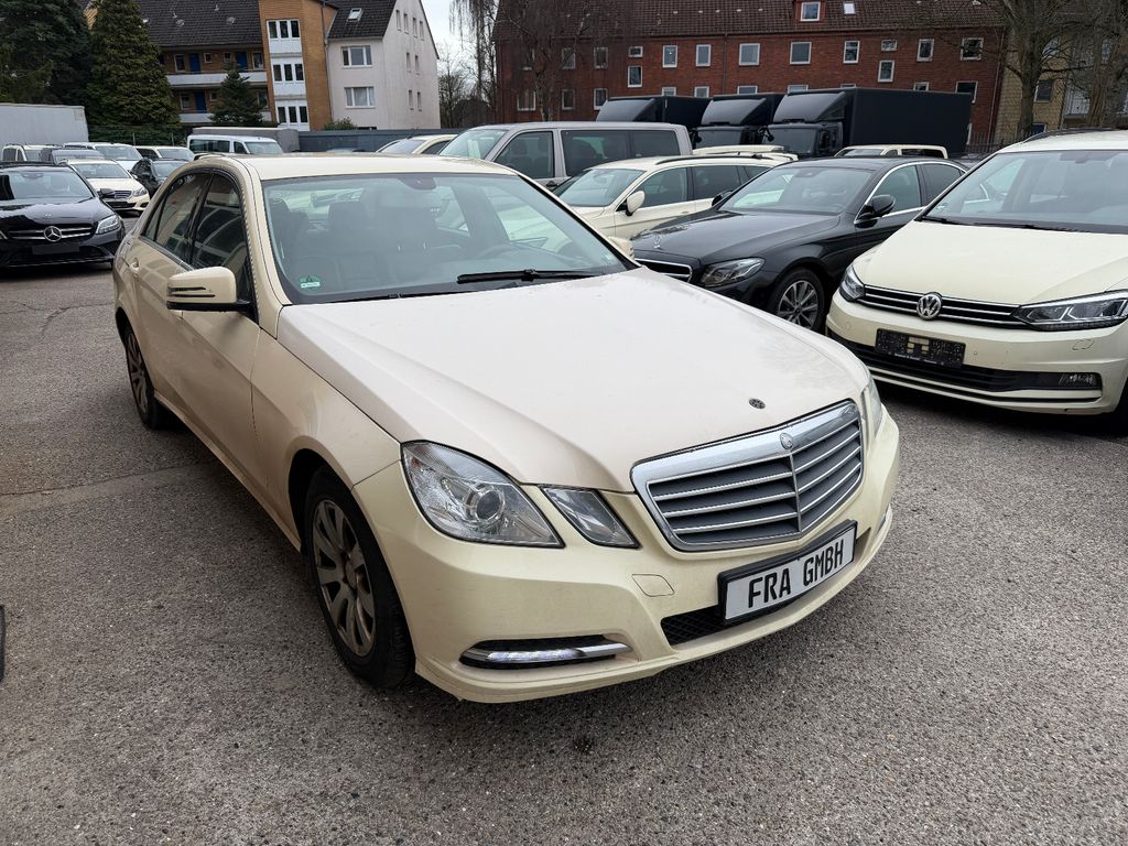 Mercedes-Benz E 200