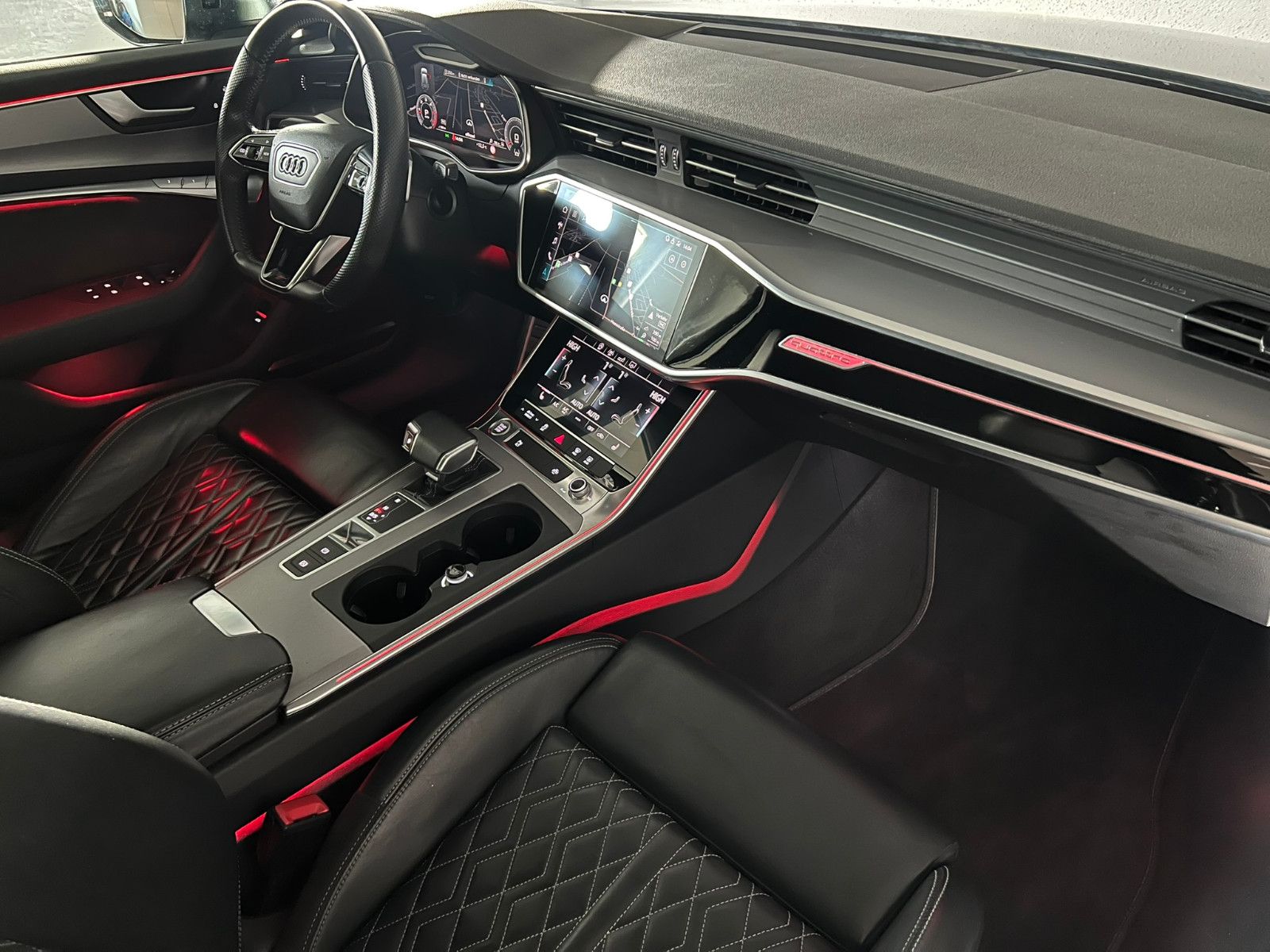 Fahrzeugabbildung Audi A6 50 TDI Quattro S-Line Sport/ACC/PANO/HdMATRIX