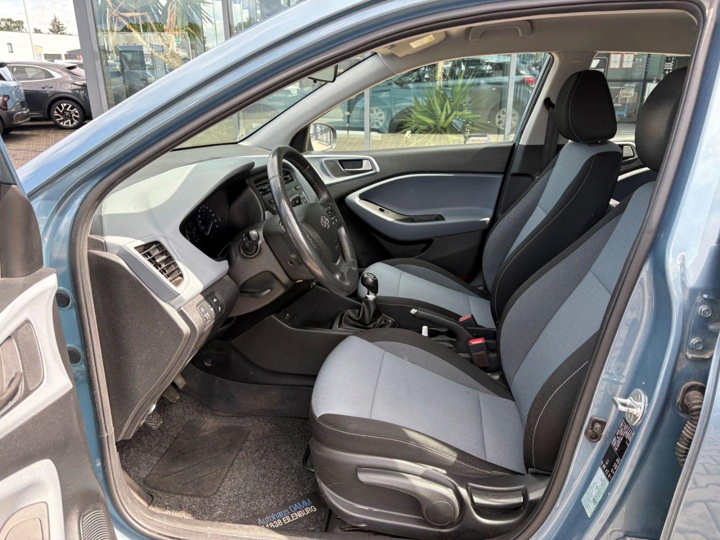 Fahrzeugabbildung Hyundai i20 blue Trend KLIMA Tempomat Multifunktionslenk