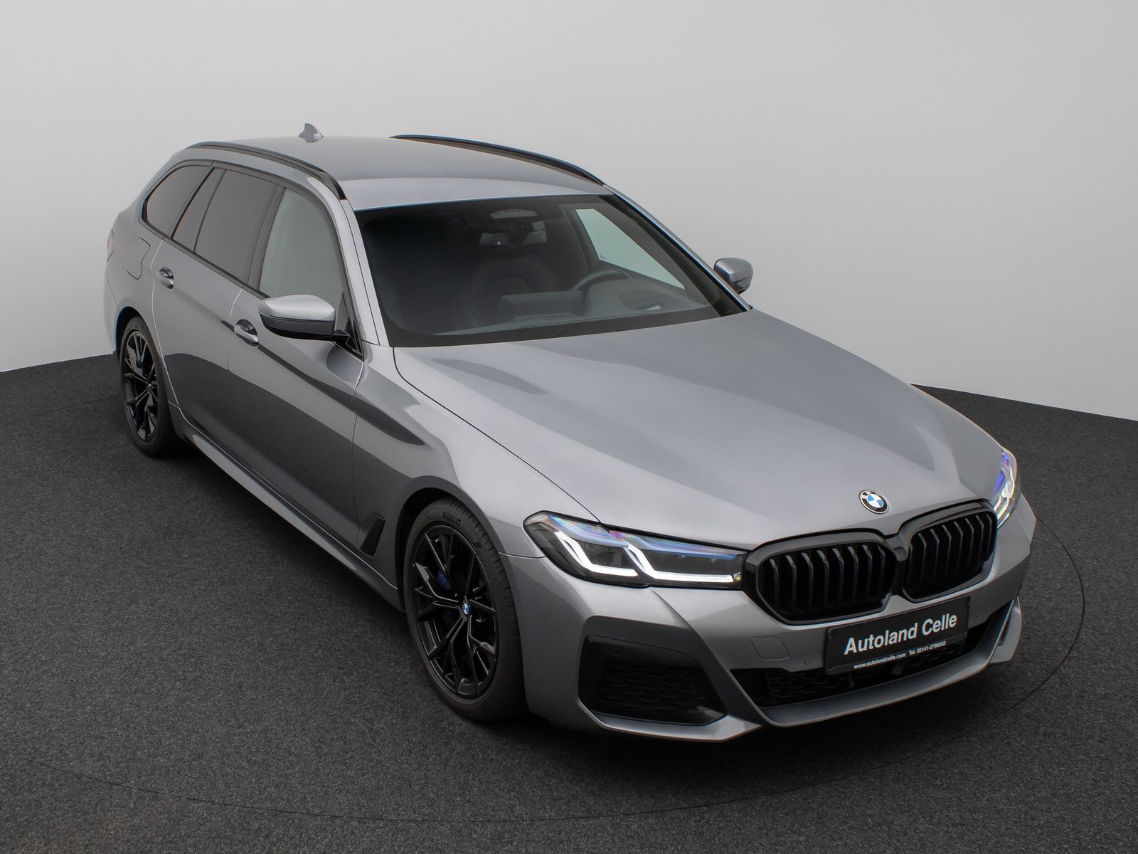 Fahrzeugabbildung BMW 540d xD M SportPro Kamera Laser HUD DAB HiFi 19"