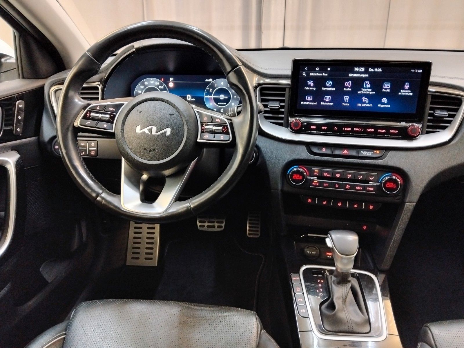 KIA cee'd Sporty Wagon (11/2022, Benzin)