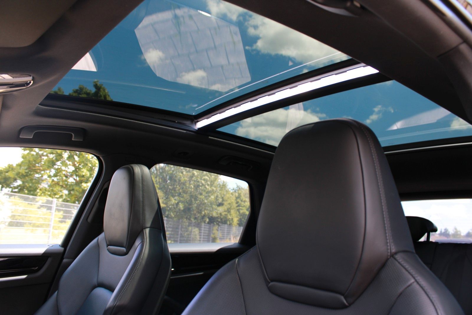 Porsche Cayenne E-Hybrid Pano Matrix Approved-01/28 8-Fa foto 23