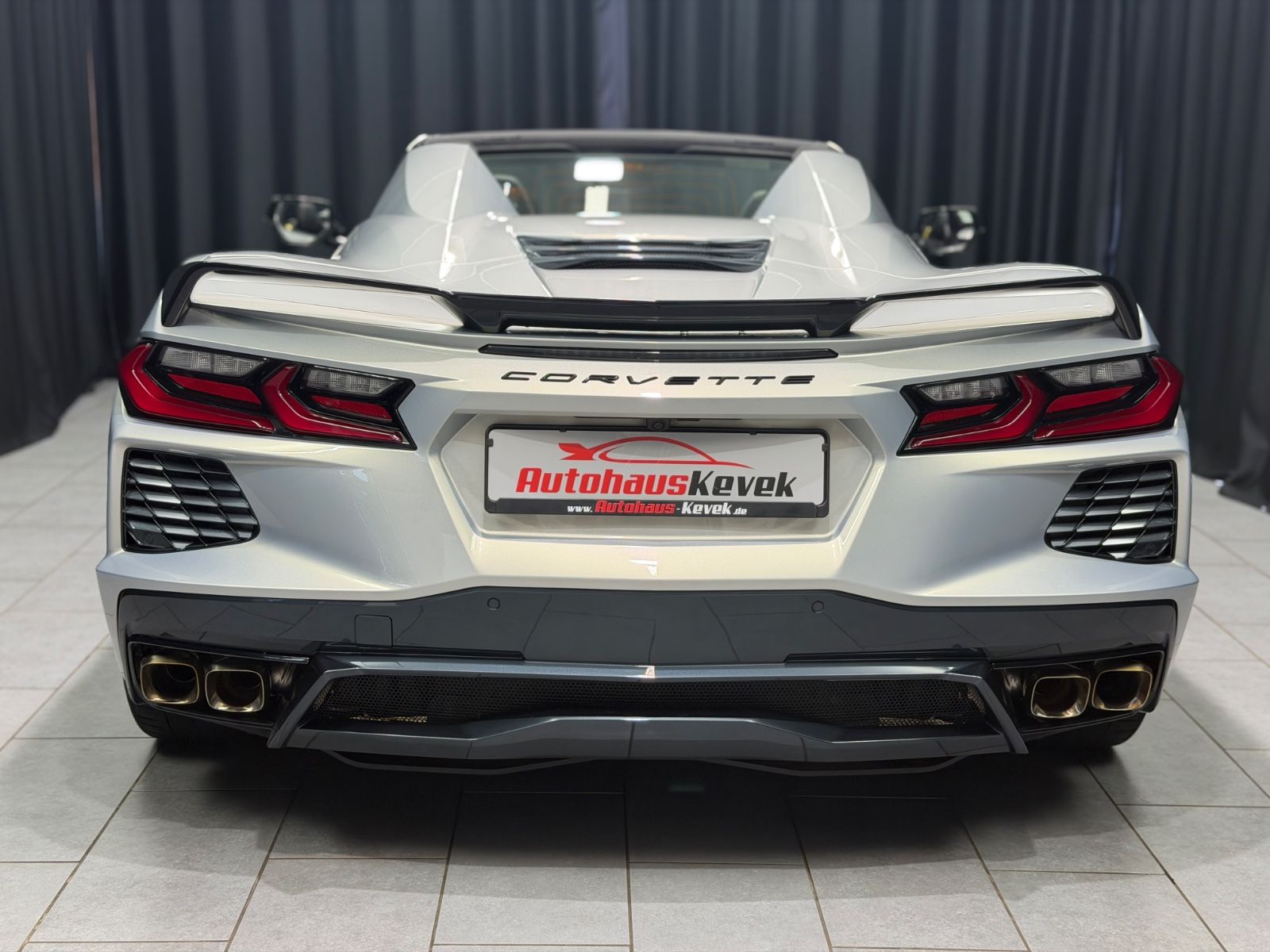 Fahrzeugabbildung Corvette C8 6.2 V8 Stingray 3LT Cabrio|CARBON|LIFT|VOLL