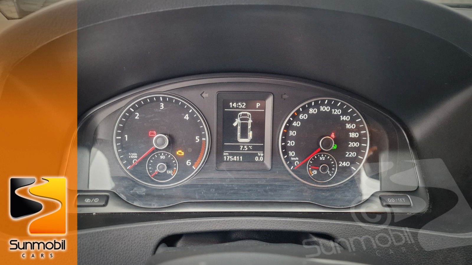 Fahrzeugabbildung Volkswagen T5 Beach Bulli CamperVan Aufstelldach