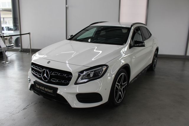 Vorschaubild von:        Mercedes-Benz
                    GLA 250 AMG 4MATIC LED Kamera Navi SHZ
      