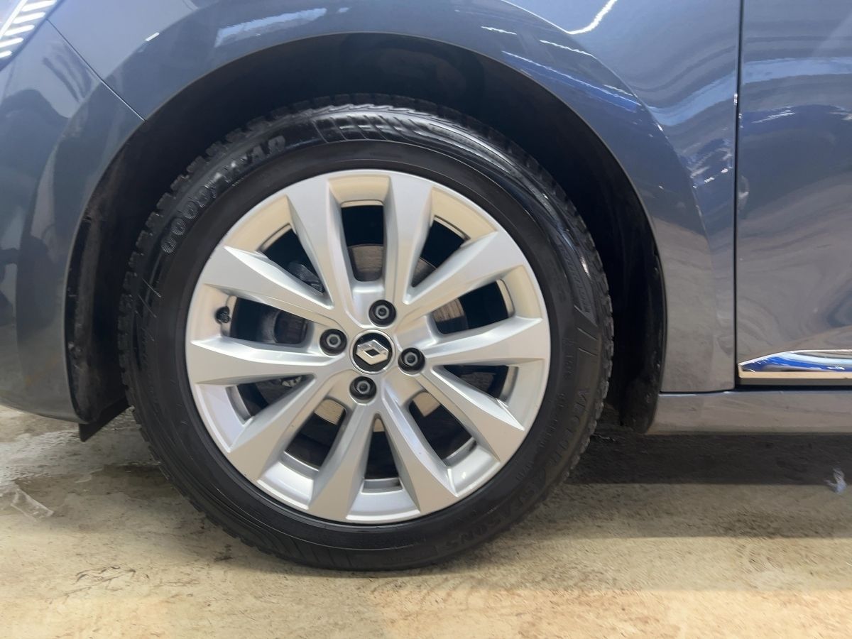 Renault Clio - Bild 18