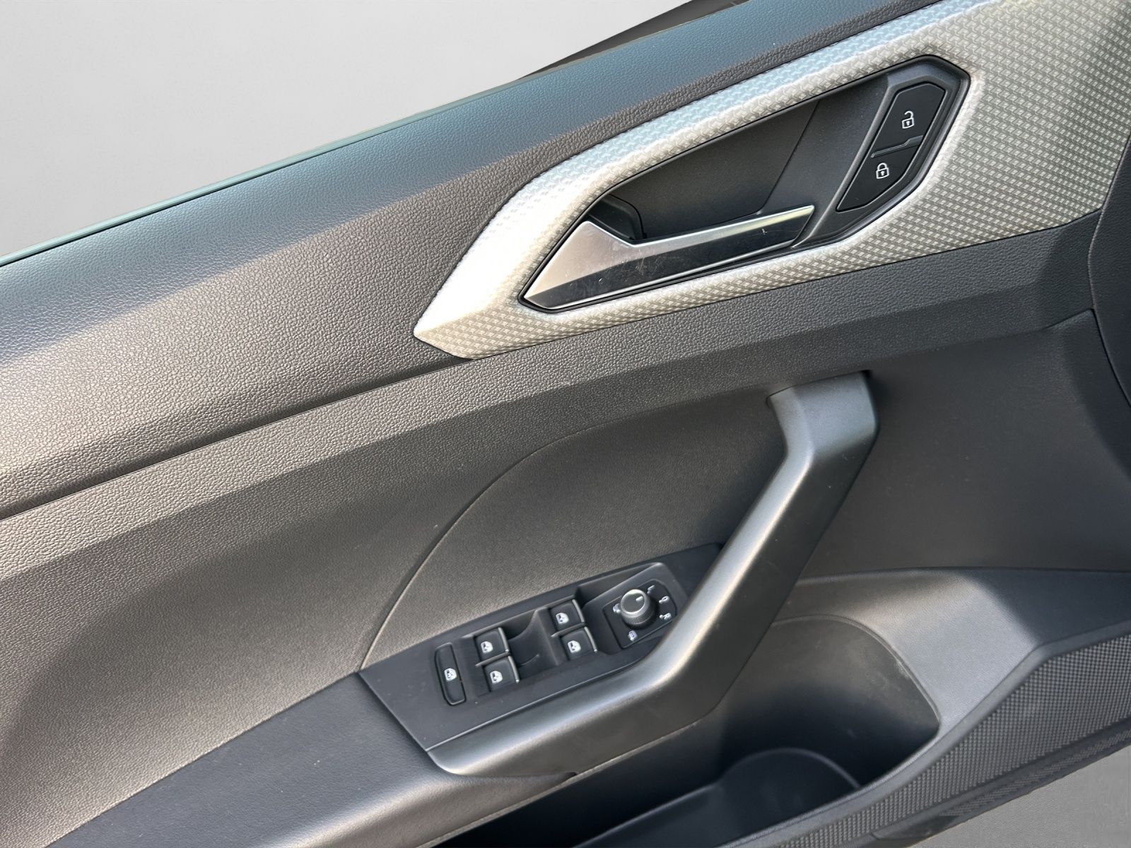 Volkswagen T-Cross - Bild 14