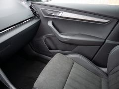 Foto Nummer 11: SKODA Karoq