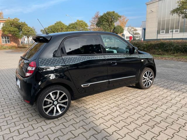 Renault Twingo TCe 90 SHZ Navi Klima Kamer...