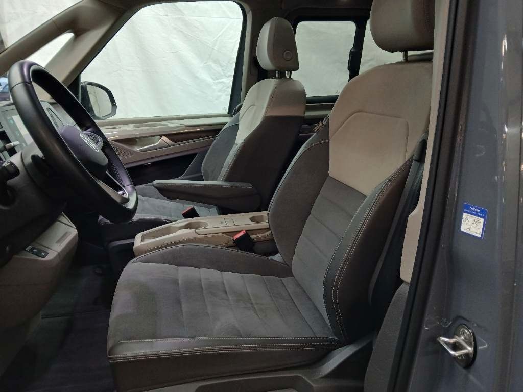 Fahrzeugabbildung Volkswagen T7 Multivan Style Pano ACC Alcantara IQ-Lights