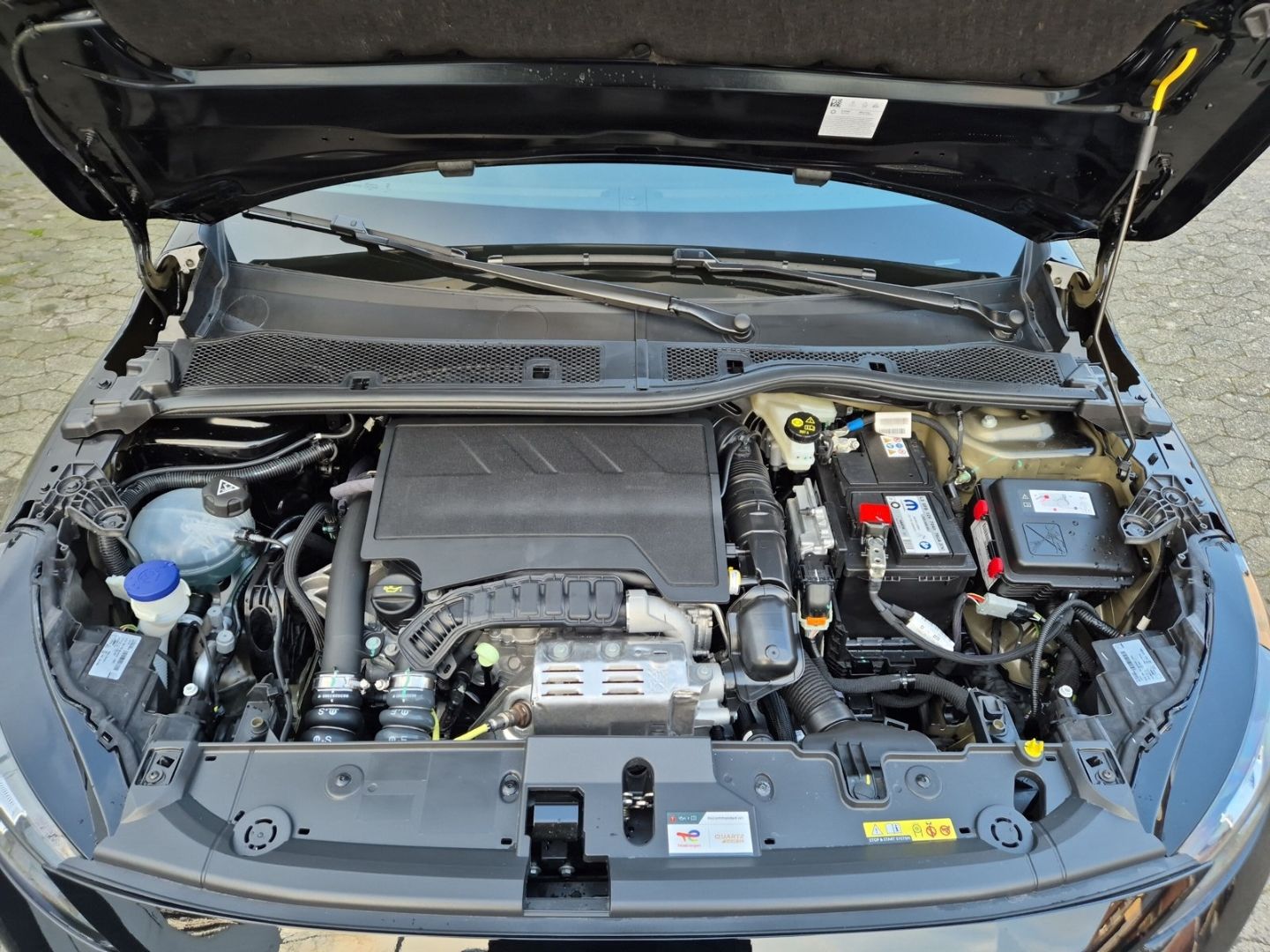 Peugeot 208 - Bild 14