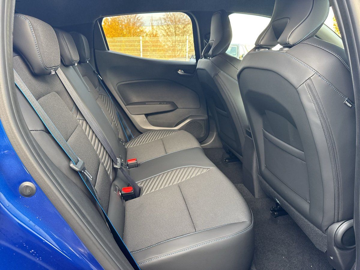 Renault Clio - Bild 26