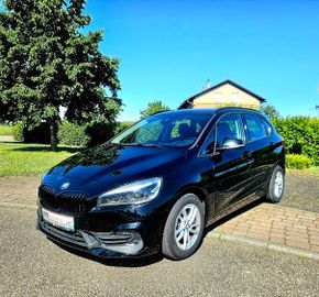 BMW 218 - 1