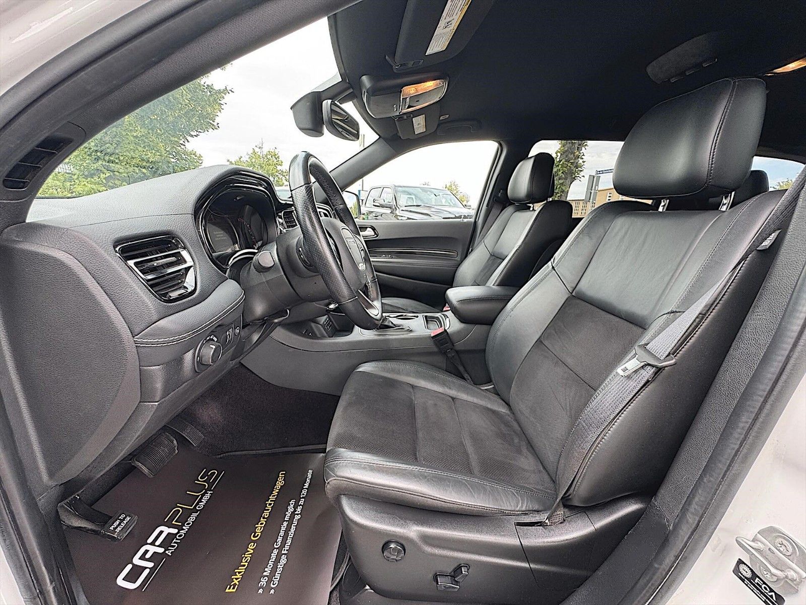 Fahrzeugabbildung Dodge Durango 5.7 V8 SRT 4x4 Night Modell 22 LED - 19%