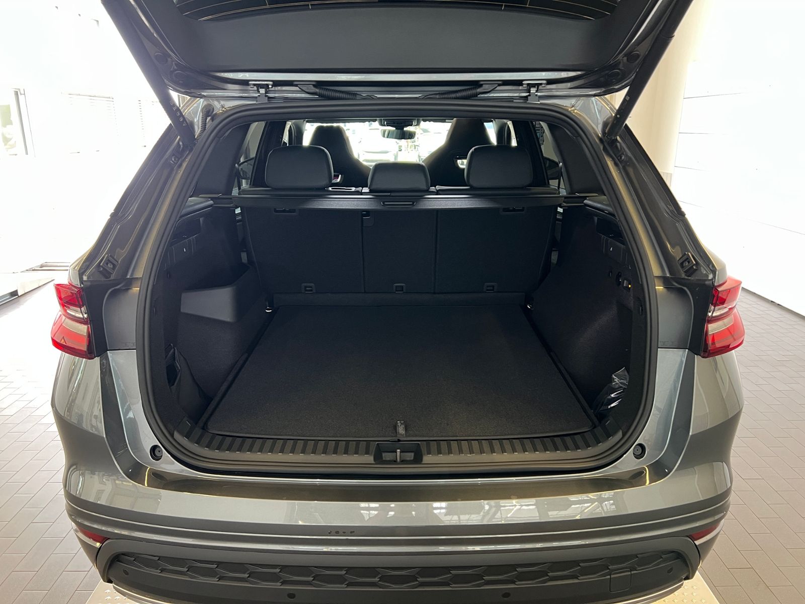 Fahrzeugabbildung SKODA Kodiaq Sportline 2.0 TDI DSG 4x4 *AHK, Canton, L