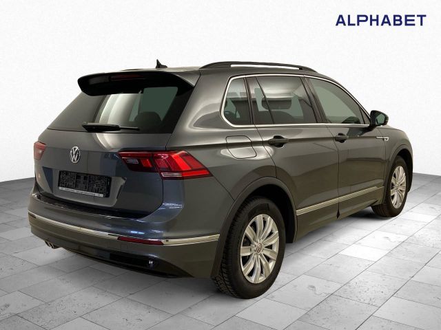 Volkswagen Tiguan 2.0 TDI BMT Comfortline AID R-Line LED