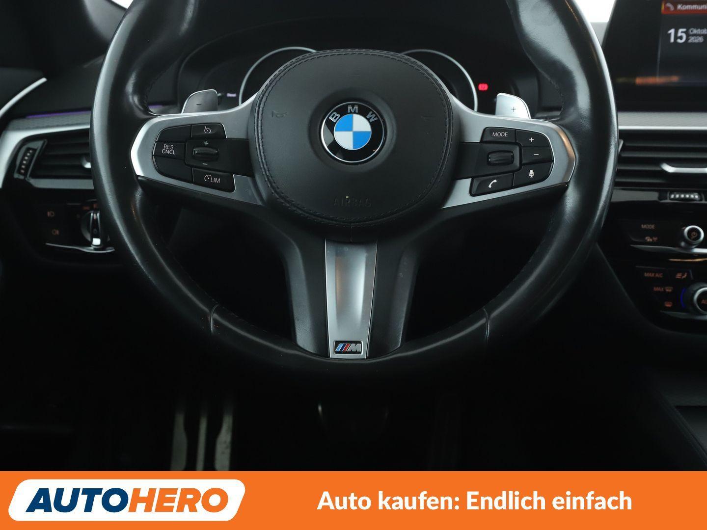 BMW 520d xDrive M Sport Aut.*NAVI*CAM*SHZ*