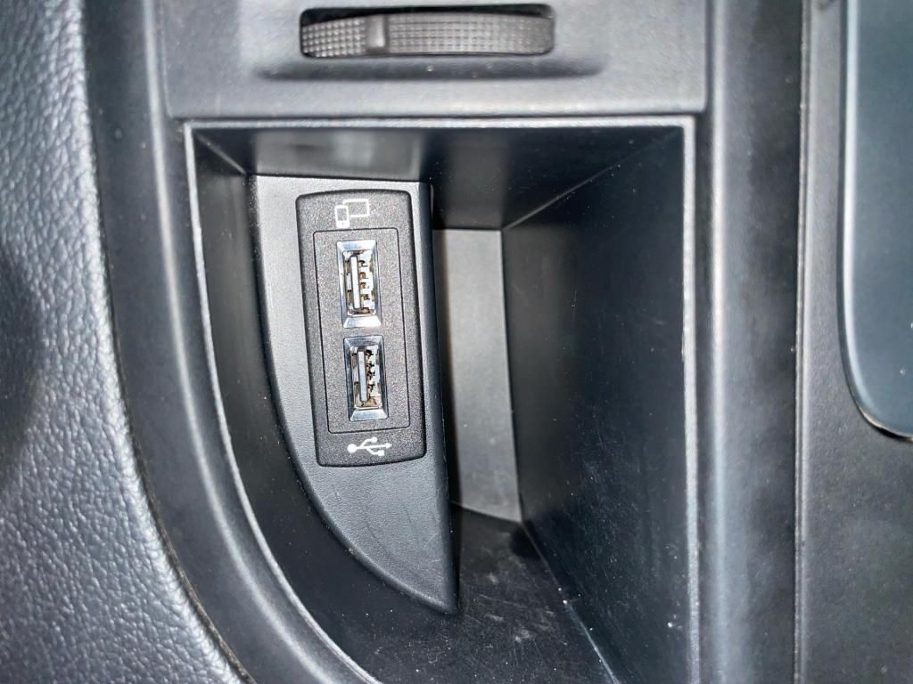 Fahrzeugabbildung Mercedes-Benz Vito 116 Tourer lang 8 Sitze LED 2,5tAHK 2xKlima
