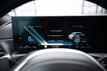 Fahrzeugabbildung BMW 320d Limo. Shadow M-Sport LED|KAM.|VIRTUAL|ACC