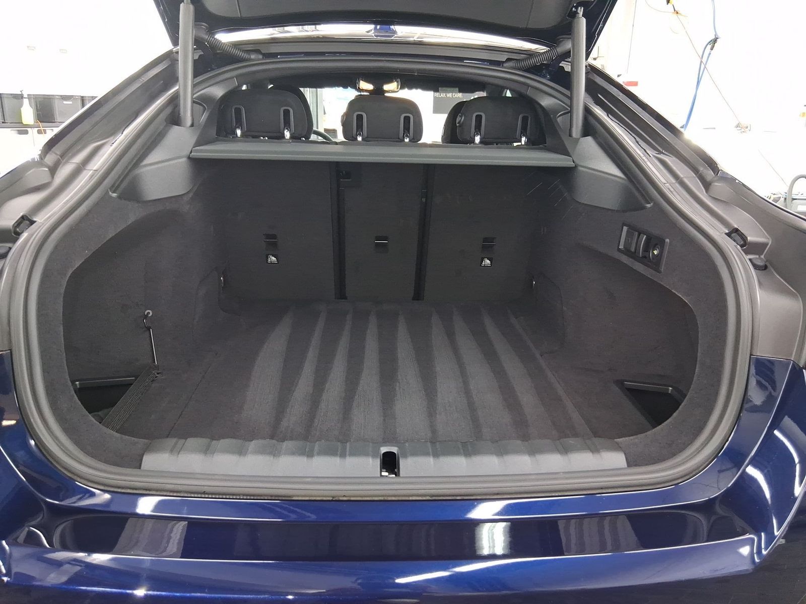 BMW i4 - Bild 12
