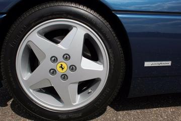 صورة 8 لـ 1995 Ferrari 348