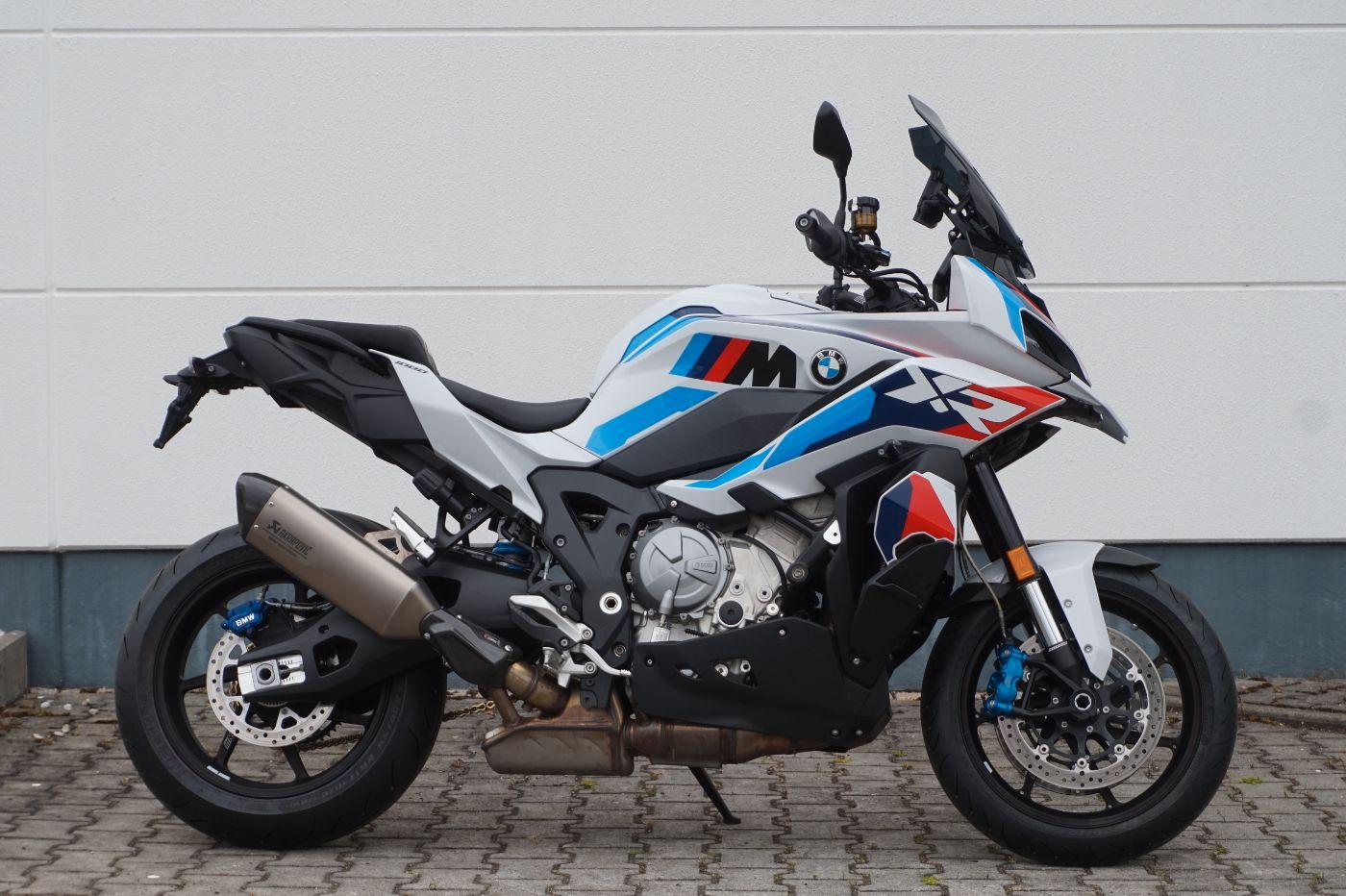 BMW M 1000 XR