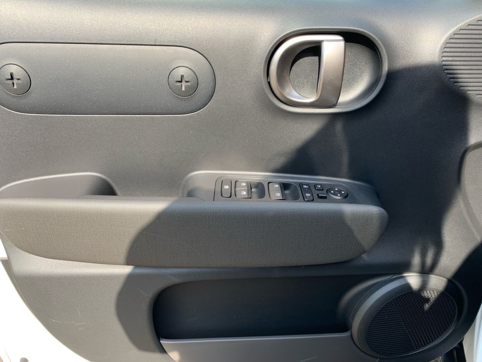 Fahrzeugabbildung Hyundai INSTER Trend Elektro 42 kWh Effizienz-Paket