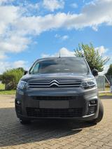 Citroën Berlingo BlueHDi 130 S&S EAT8 XL MAX MAX - Citroën Berlingo: Standheizung