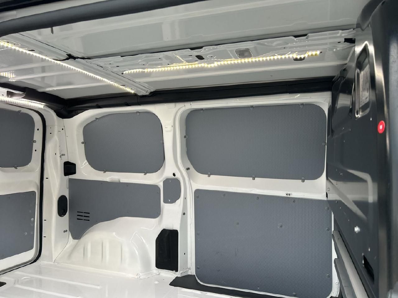 Fahrzeugabbildung Opel Vivaro Kasten Electric Edition M 75kWh