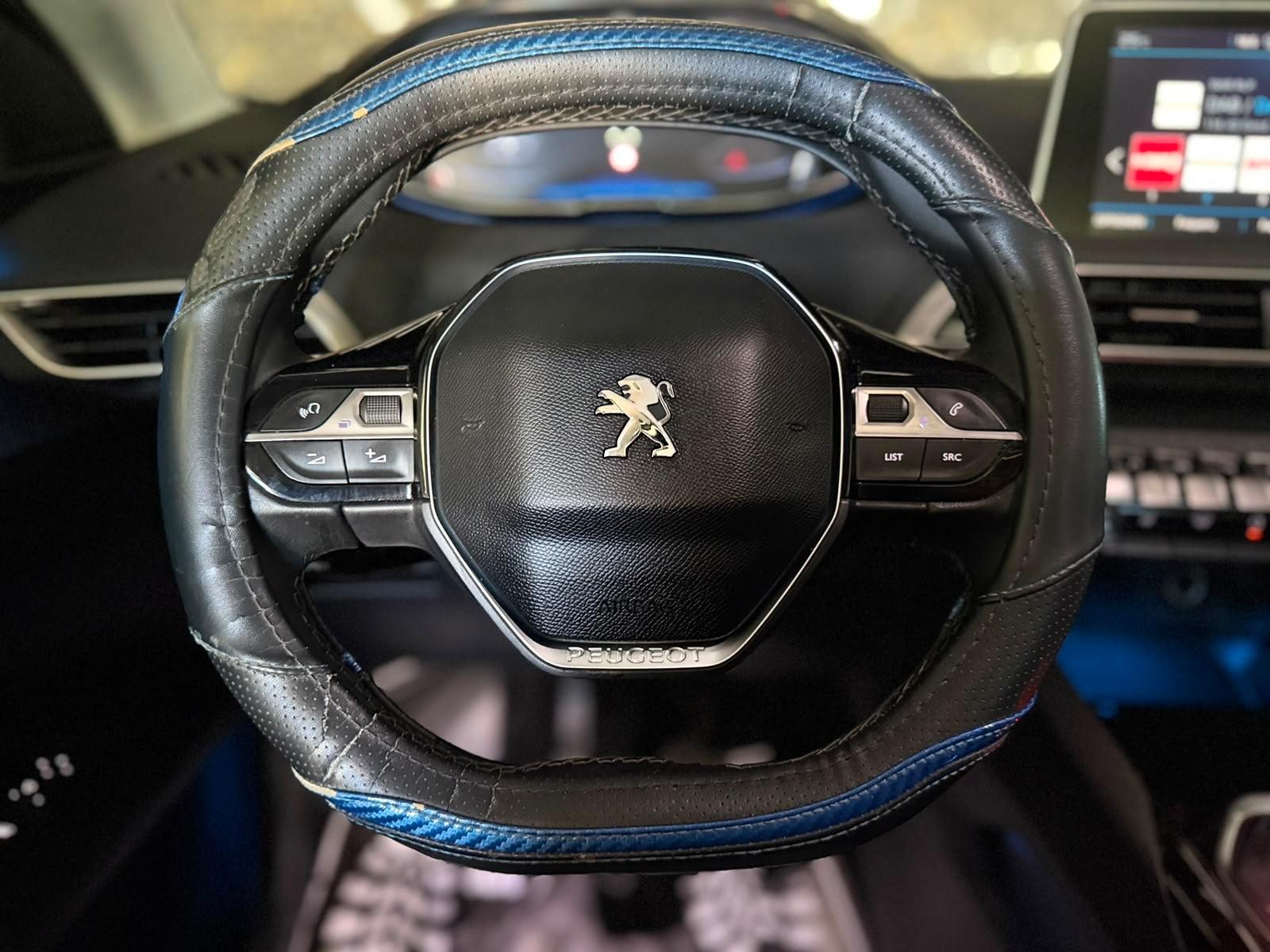 Peugeot 3008 Allure/2HND/PANO/SHZ