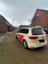 Volkswagen Touran 1.Hand / LED / NAVI / 7 Sitze - Volkswagen Touran: Taxi