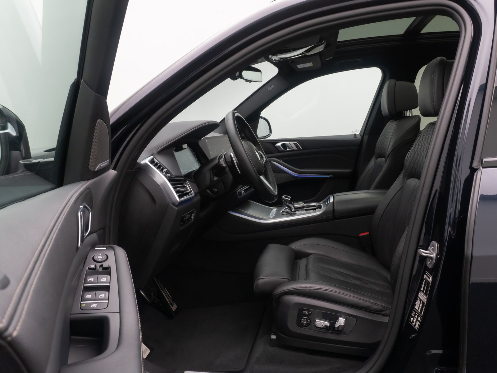 Fahrzeugabbildung BMW X5 xD40d M Sport 360° Laser Panorama H/K ACC 22"