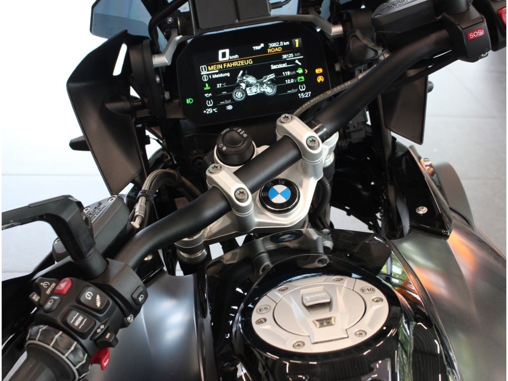 Fahrzeugabbildung BMW R 1250 GS Tripple Black 1.Hand*VOLL*ALLE PAKETE