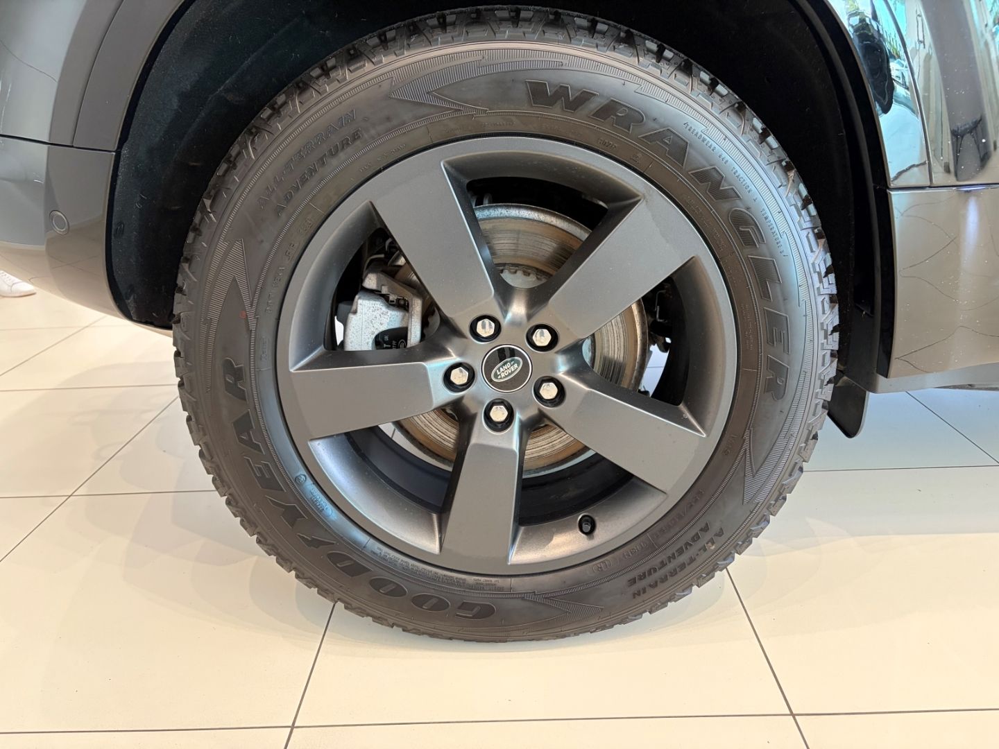 Land Rover Defender - Bild 9